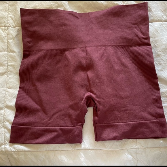 Set Active SET Canyon Bra and Biker Shorts - Picture 7 of 7